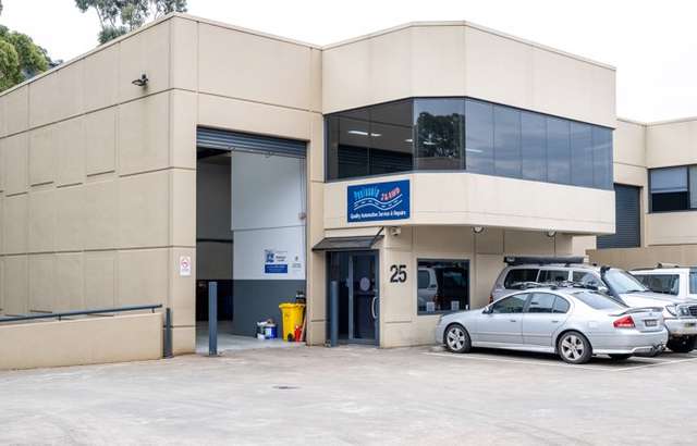 Peninsula 2 & 4WD workshop gallery image