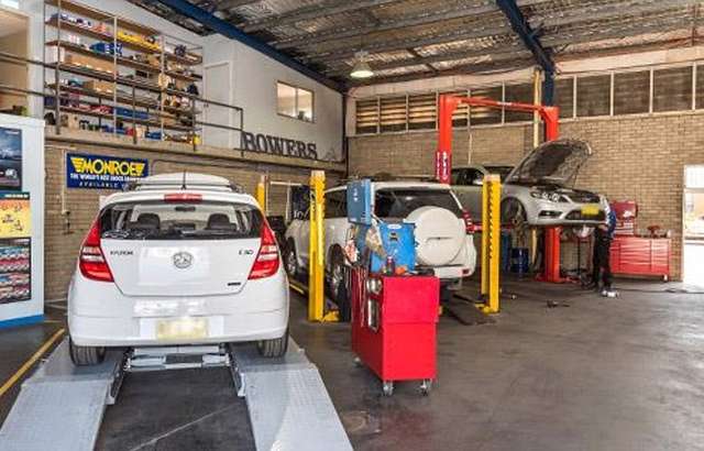Ron Bower Auto Repairs workshop gallery image