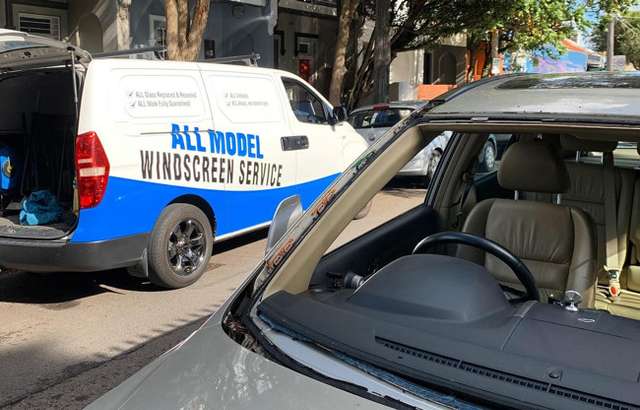 All Model Windscreen Service workshop gallery image