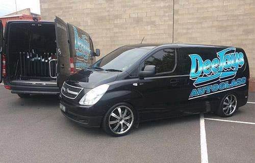 DeeJays Autoglass workshop gallery image