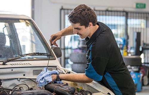 4x4 Excellence - Brake & Clutch Specialist workshop gallery image