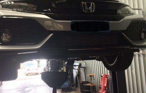 Oz Auto Care workshop gallery image
