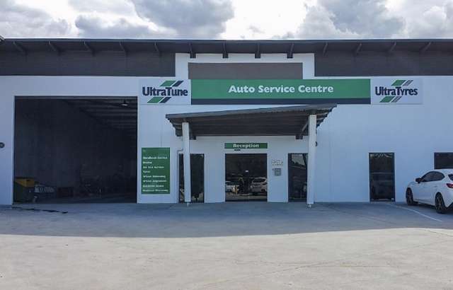 Ultra Tune Goulburn workshop gallery image