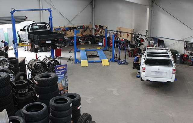 Bay City A1 Used Tyres workshop gallery image