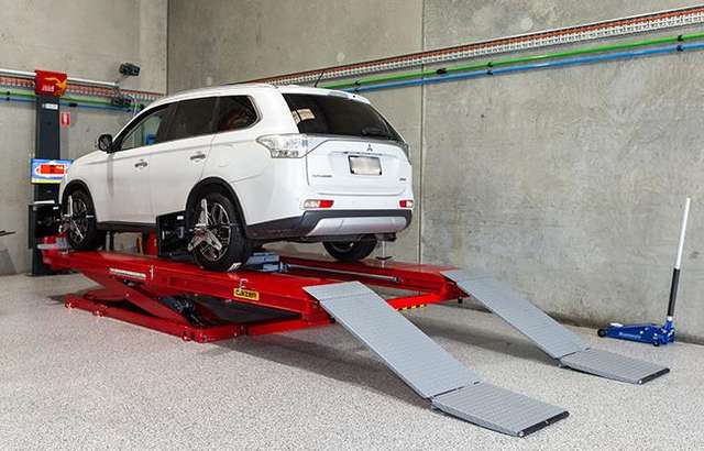 Jax Tyres & Auto Bankstown workshop gallery image