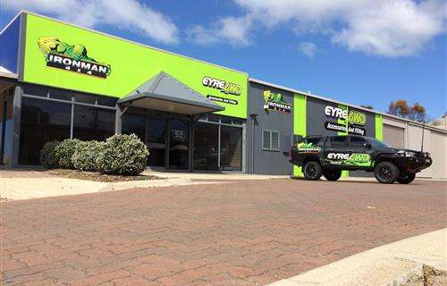 Eyre Radiators & 4WD workshop gallery image