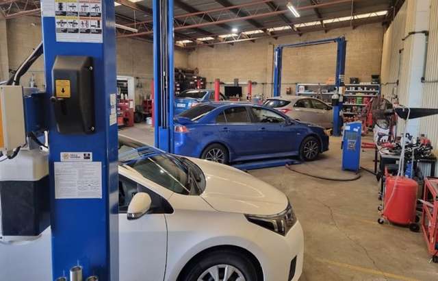 Tyre Ace workshop gallery image
