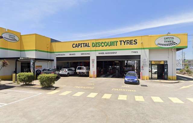 Capital Discount Tyres workshop gallery image