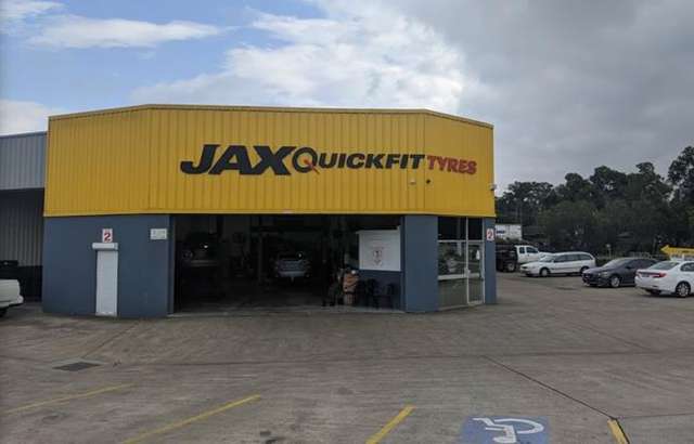 JAX Tyres & Auto St Marys workshop gallery image