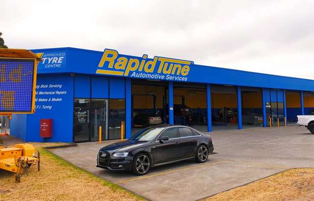 Rapid Tune Braeside workshop gallery image