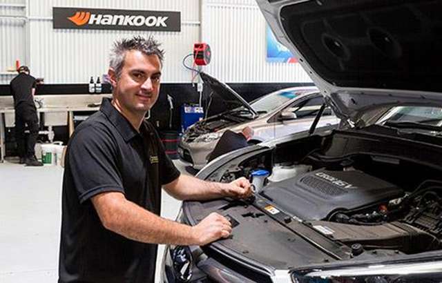 Express Lube Long Jetty workshop gallery image