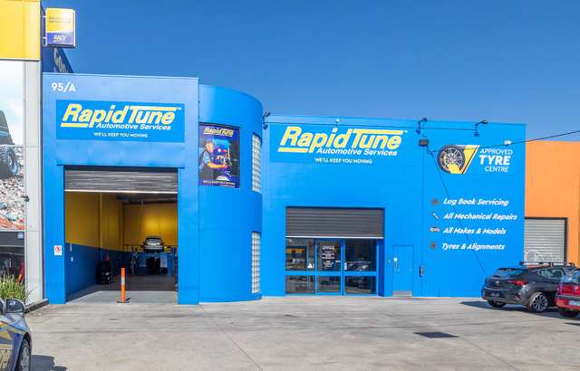 Rapid Tune Airport West workshop gallery image