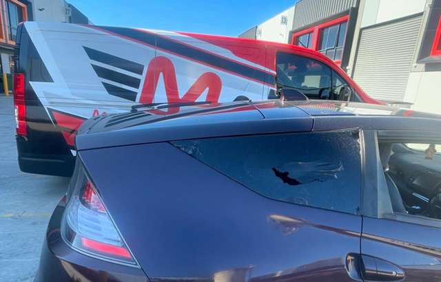 Mobile Windscreens & Tinting workshop gallery image