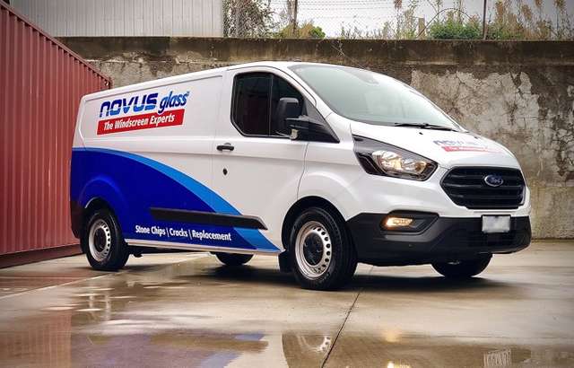 Novus Glass Brisbane North workshop gallery image