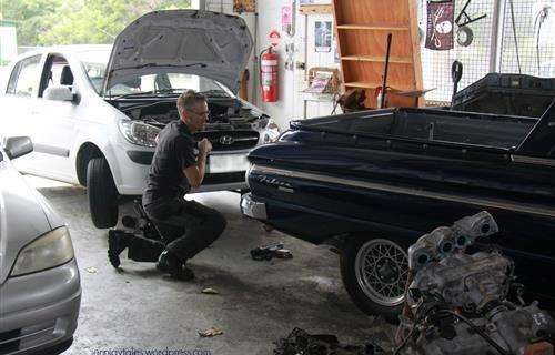 Ralph's Garage workshop gallery image