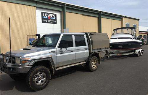 Lowes Auto Repairs workshop gallery image
