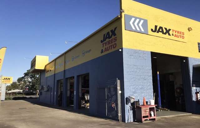 JAX Tyres & Auto Capalaba workshop gallery image