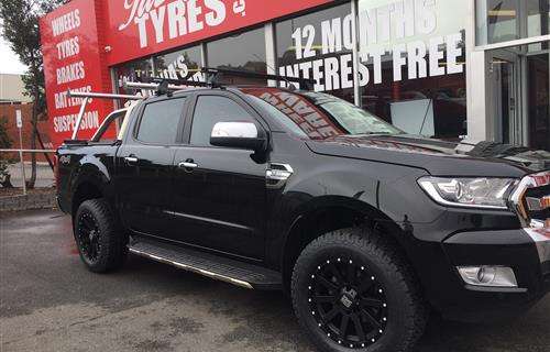 Tazzy Tyres Rosny workshop gallery image