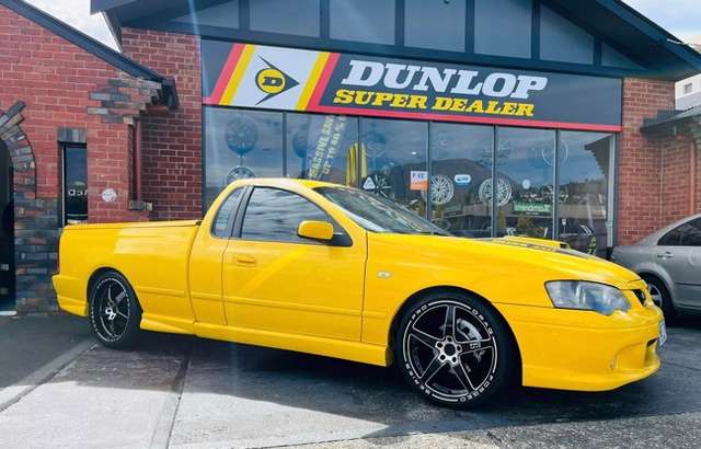 Dunlop Super Dealer Moonah - Elite Wheel & Tyre Tasmania workshop gallery image