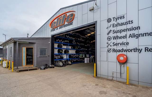 Elite Tyre and Autocare Melton workshop gallery image