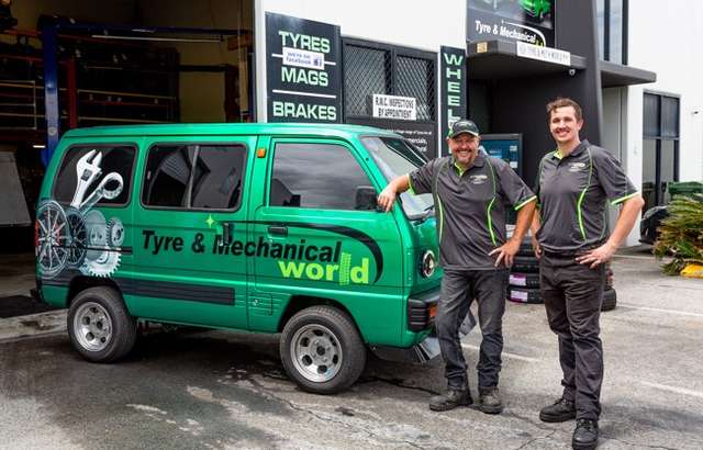 Tyre & Mechanical World Ormeau workshop gallery image