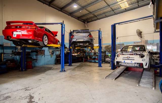AMC Performance and Mechanical workshop gallery image