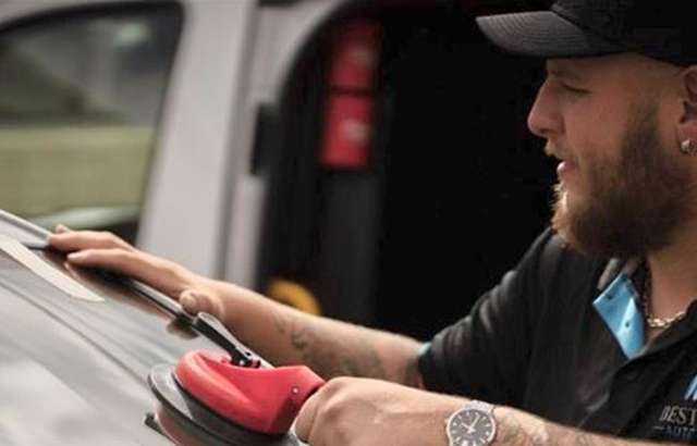 Best West Autoglass workshop gallery image