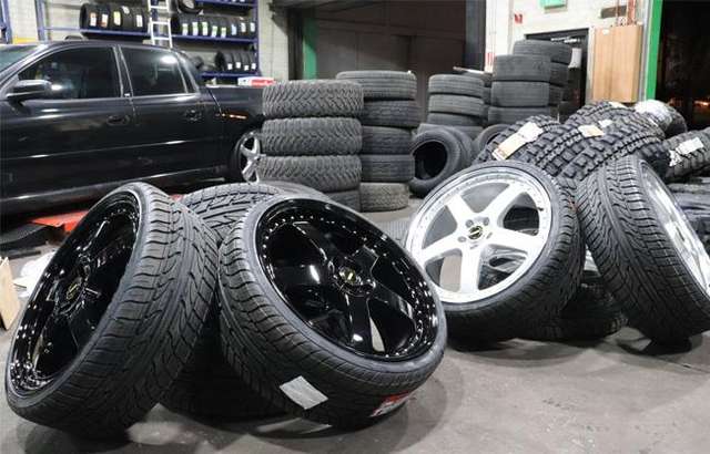 Northern Wheels & Tyres workshop gallery image