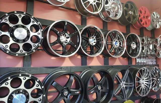 OMG Tyres workshop gallery image