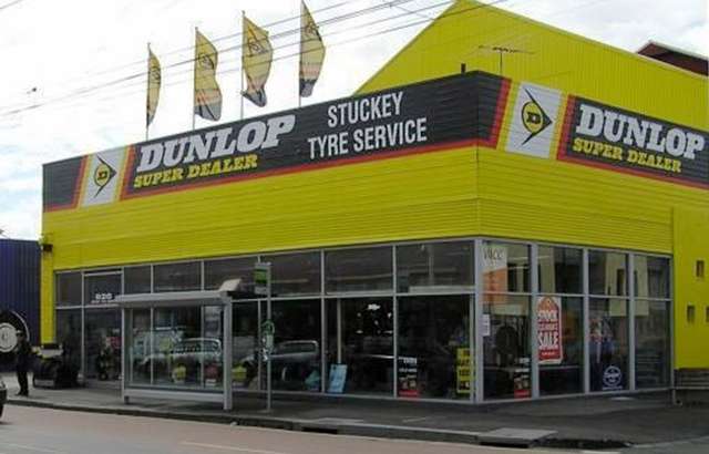 Dunlop Super Dealer Brunswick workshop gallery image