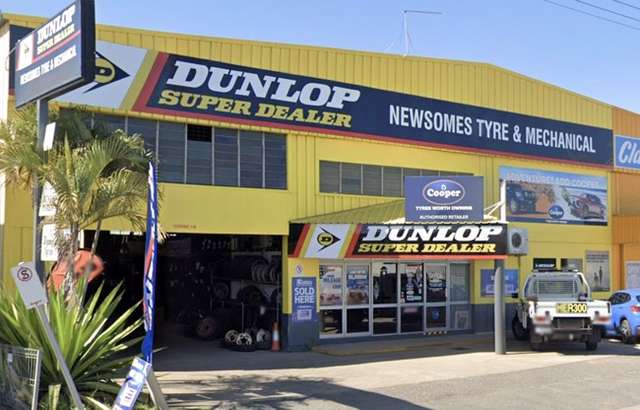 Dunlop Super Dealer Rockhampton South workshop gallery image