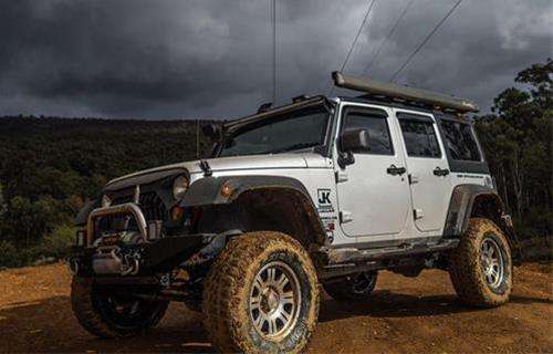D&C Auto Glass workshop gallery image