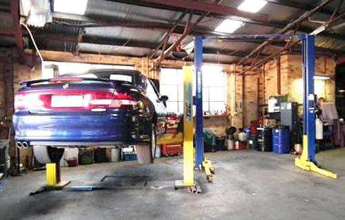 Gulian Motors workshop gallery image