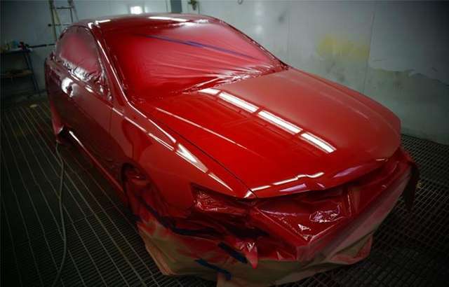 Ultra Gloss Smash Repairs workshop gallery image