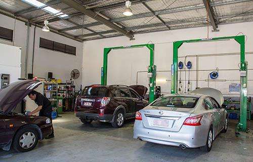 Ultra Tune Harbour Town workshop gallery image