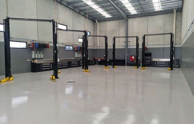 Hallam Road Automotive workshop gallery image