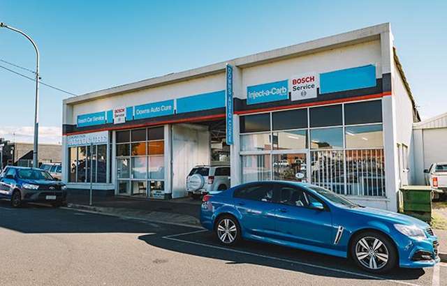 Downs Auto Cure workshop gallery image