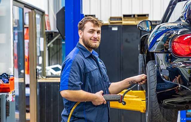 Danny's Auto Den workshop gallery image