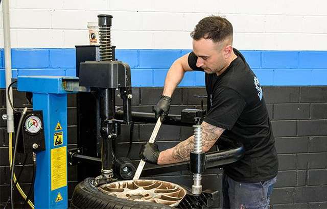 SCM Tyre & Auto Centre workshop gallery image