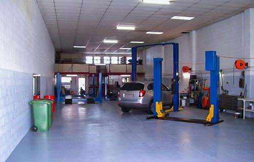 Carters Car Care workshop gallery image