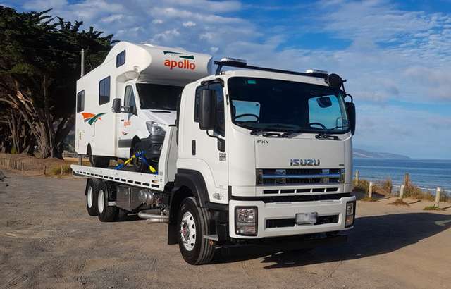 Hello Towing workshop gallery image