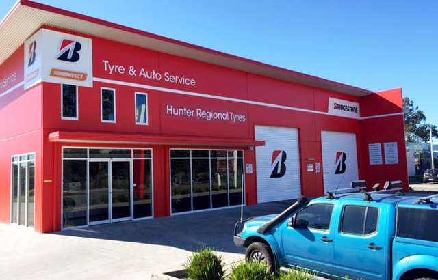 Bridgestone Select Tyre & Auto Tuggerah workshop gallery image