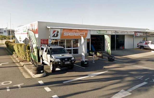 Bridgestone Select Tyre & Auto Coffs Harbour workshop gallery image