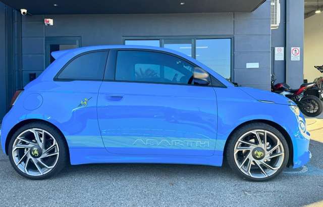Pro Class Tint workshop gallery image