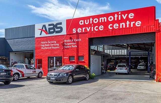 ABS Auto Brunswick workshop gallery image