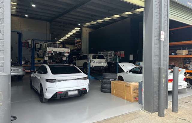 MB Mechanical Repairs Pty Ltd workshop gallery image