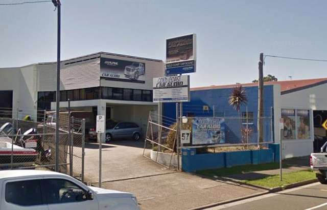 Gold Coast Car Audio workshop gallery image