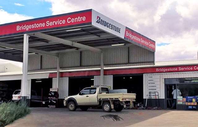 Bridgestone Service Centre Broken Hill workshop gallery image