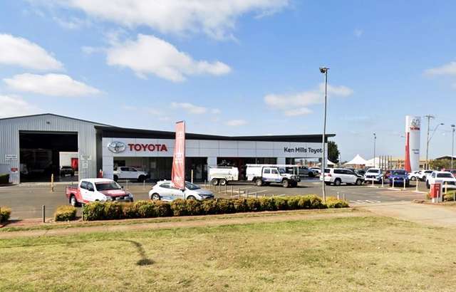 Ken Mills Toyota Kingaroy workshop gallery image