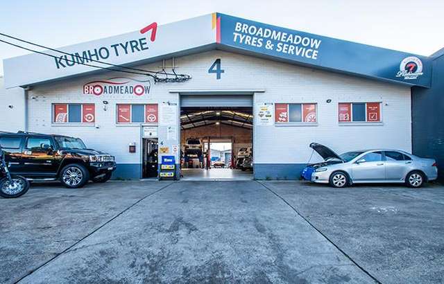 Broadmeadow Tyres & Service workshop gallery image